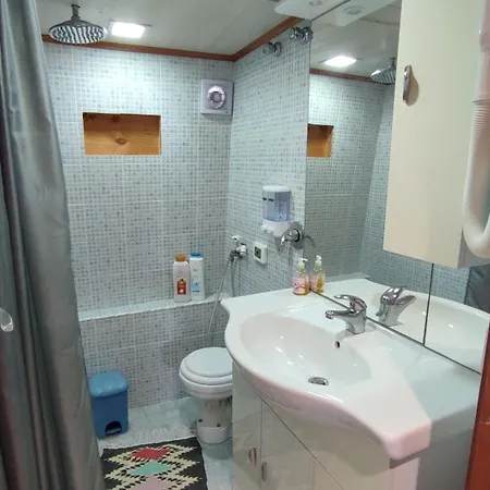 Bateau-hôtel Holiday Marsala